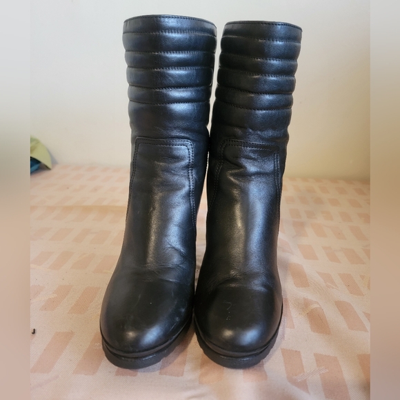 Aquatalia Leather Ankle Booties - Picture 3 of 12